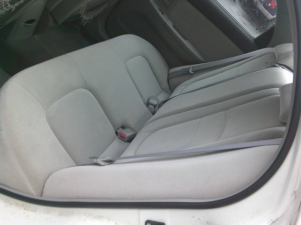 Used 2006 Kia Spectra EX image 17