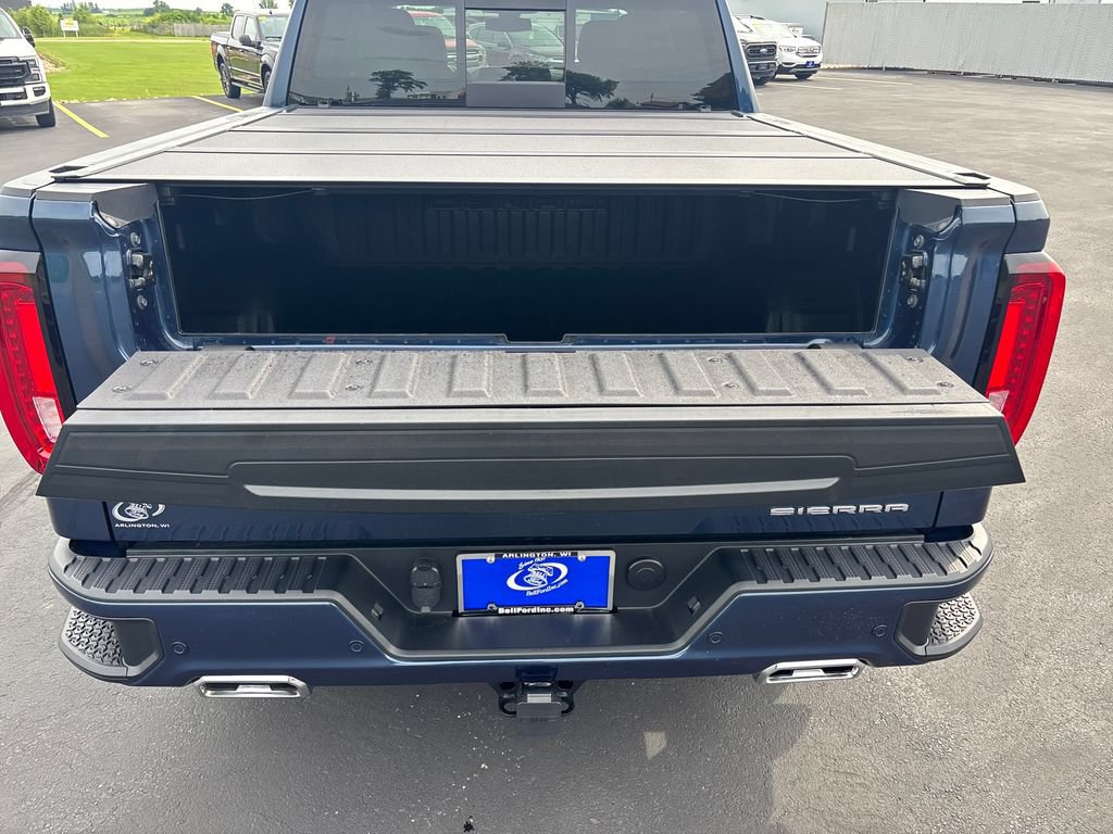 Used 2022 GMC Sierra 1500 Denali w/ Denali Premium Package AWD/4WD image 30