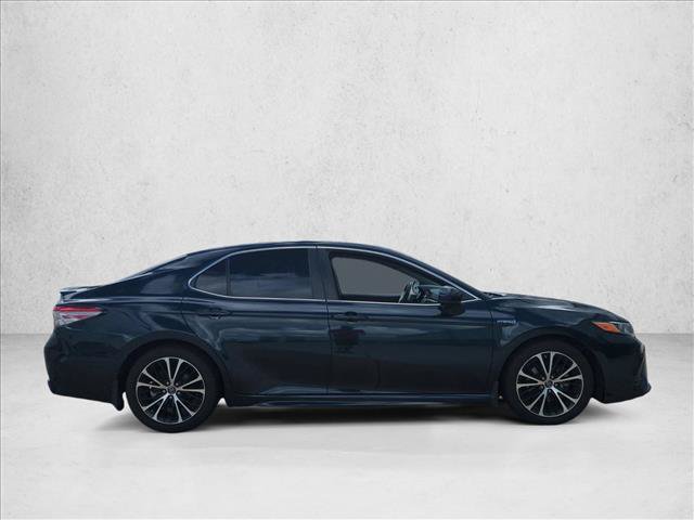Used 2018 Toyota Camry SE FWD image 4