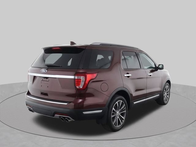 Used 2019 Ford Explorer Platinum AWD/4WD image 3