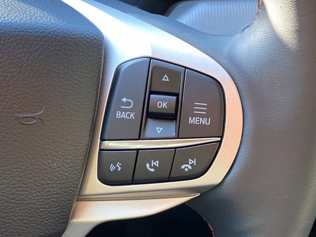 Used 2025 Ford Explorer Active RWD image 21