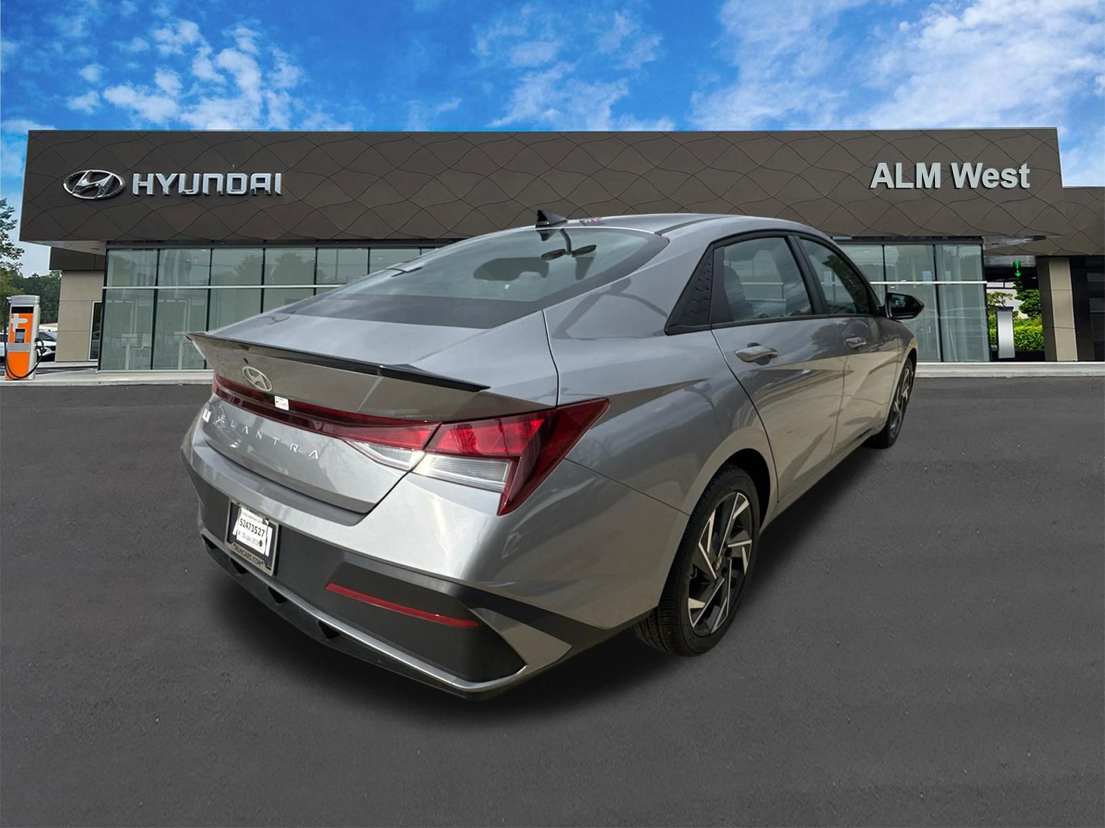 Certified 2025 Hyundai Elantra Sport FWD image 5