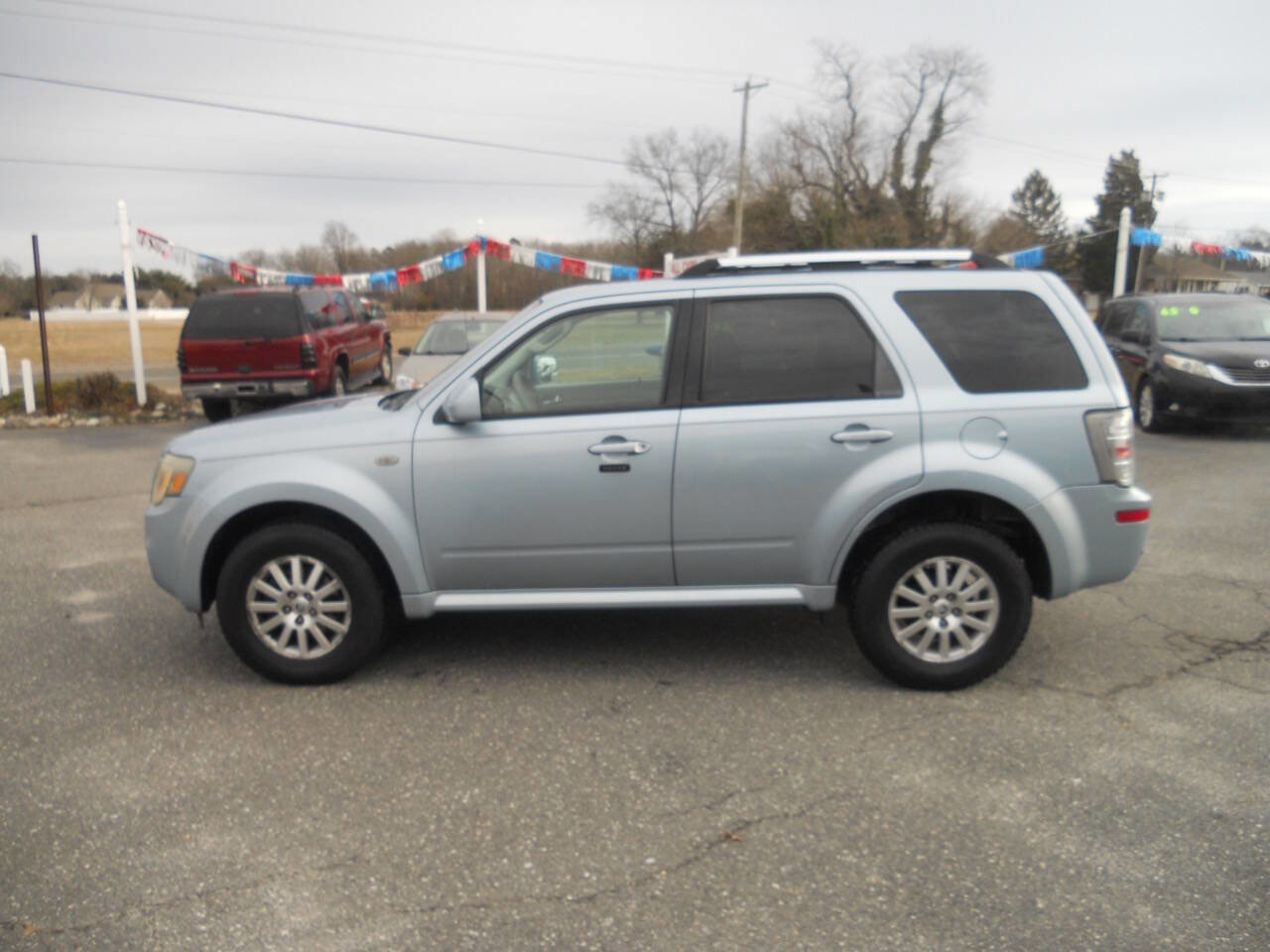 Used 2009 Mercury Mariner Premier image 1