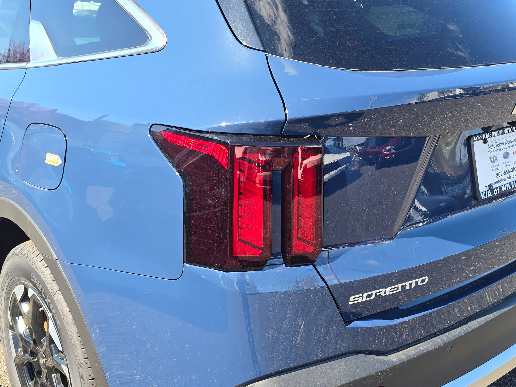 New 2026 Kia Sorento S w/ S Panoramic Sunroof Package FWD image 8