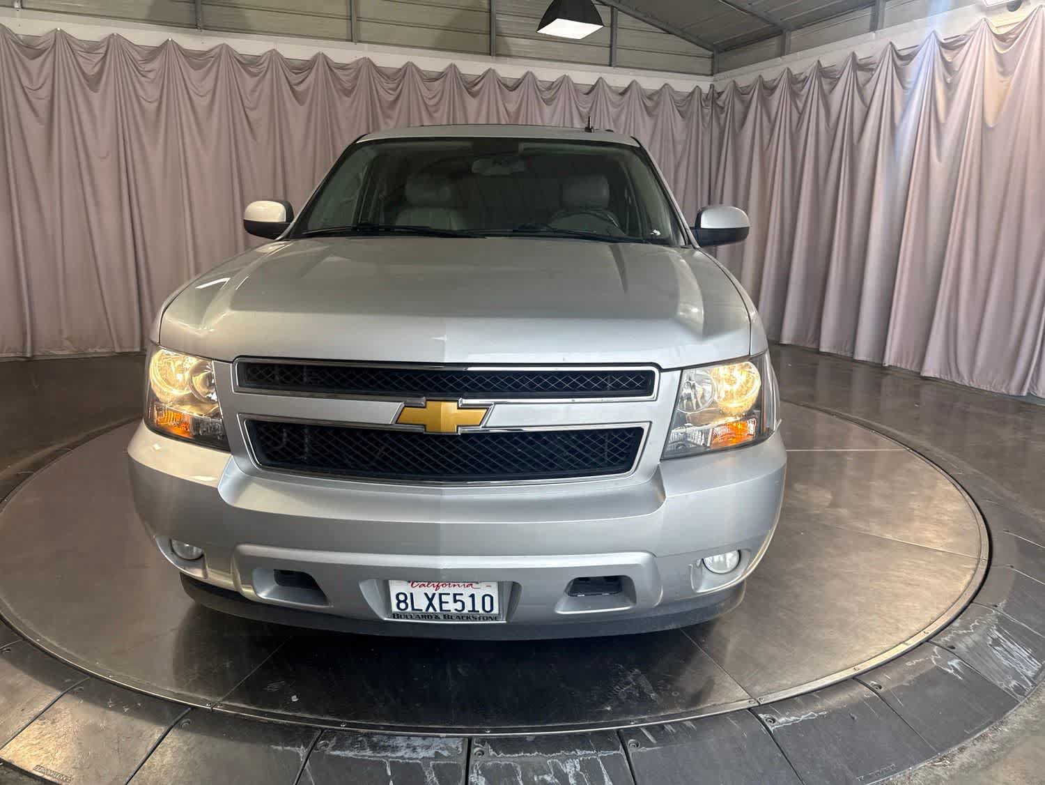 Used 2013 Chevrolet Tahoe LT RWD image 2