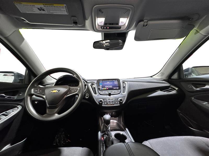 Used 2023 Chevrolet Malibu LT image 13