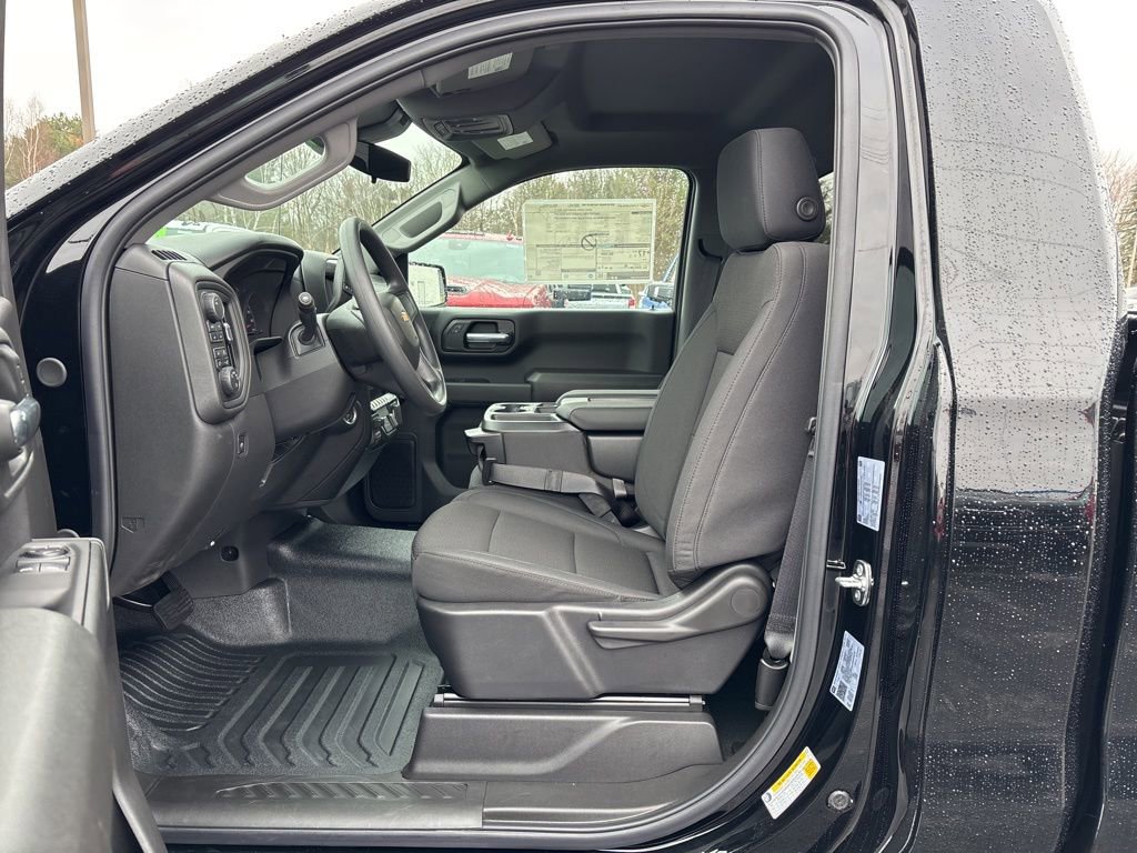 New 2026 Chevrolet Silverado 1500 W/T w/ WT Safety Package AWD/4WD image 10