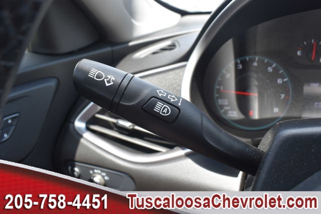 Used 2025 Chevrolet Malibu RS FWD image 27