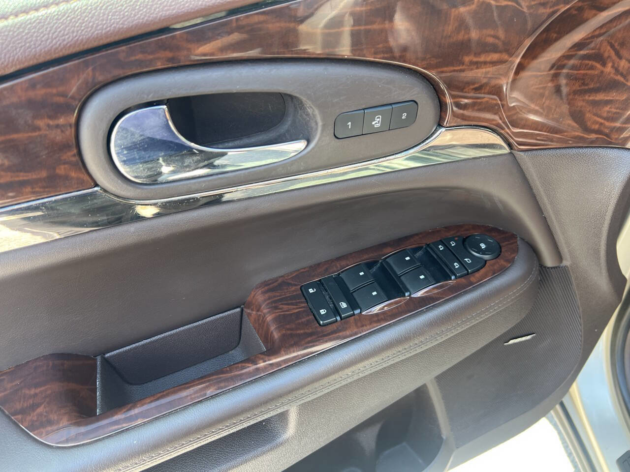 Used 2013 Buick Enclave Premium FWD image 11