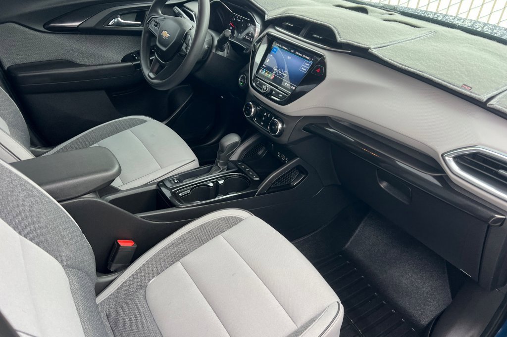 Used 2021 Chevrolet TrailBlazer LT w/ Convenience Package image 13