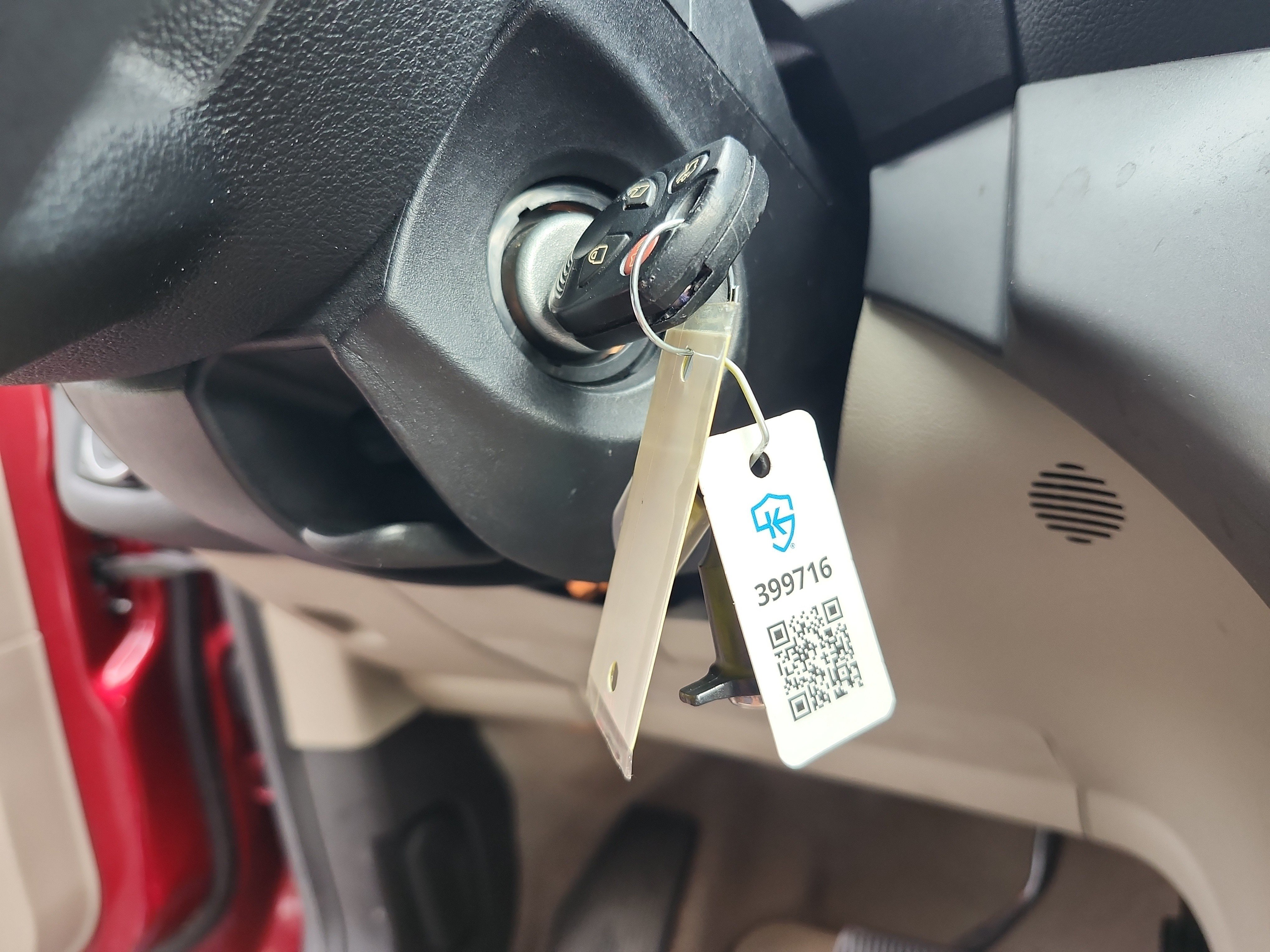 Used 2016 Ford Escape SE w/ Equipment Group 201A FWD image 25