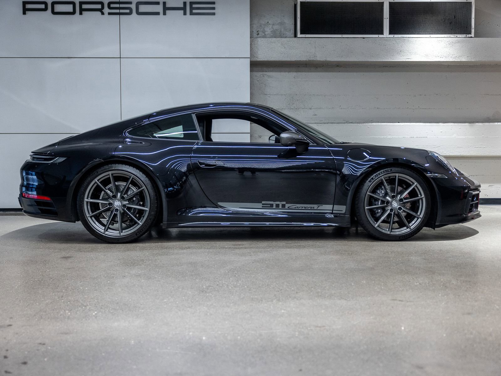 Certified 2024 Porsche 911 Carrera T image 8