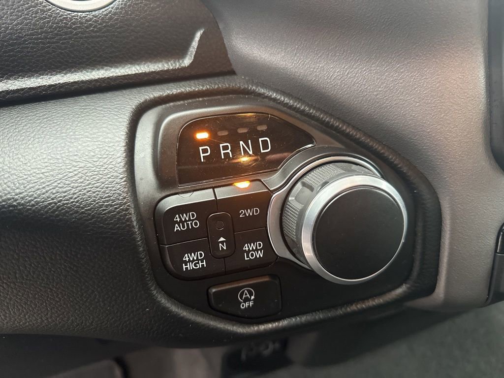 Used 2024 RAM 1500 Big Horn image 32