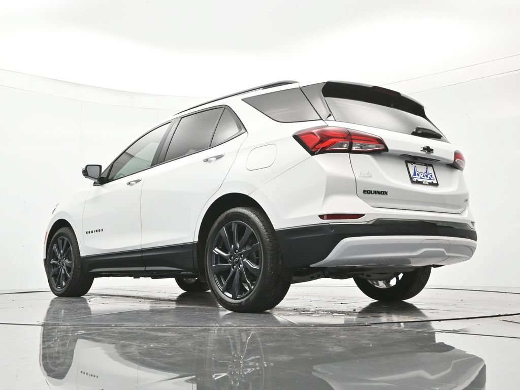 Certified 2022 Chevrolet Equinox RS w/ Infotainment Package FWD image 43