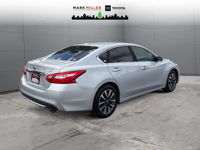 Used 2016 Nissan Altima 2.5 SV image 5
