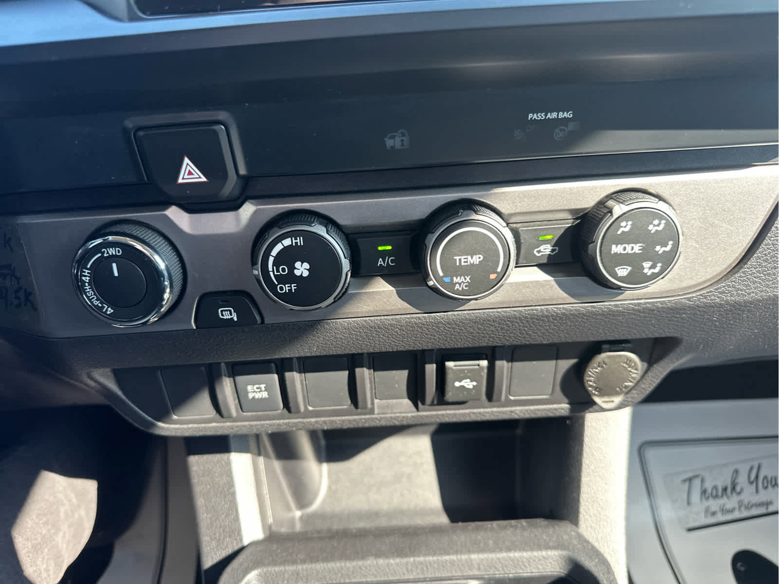 Used 2022 Toyota Tacoma SR image 30