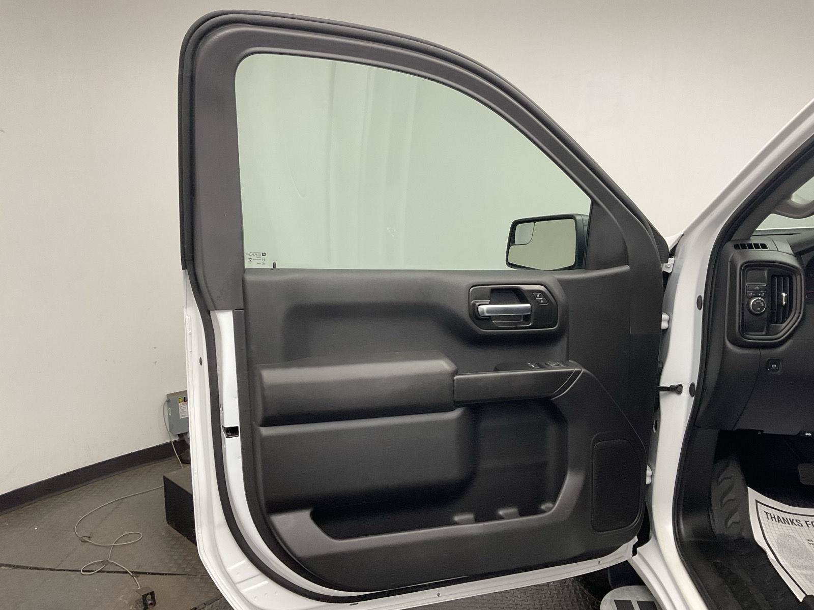 Used 2025 Chevrolet Silverado 1500 W/T RWD image 9