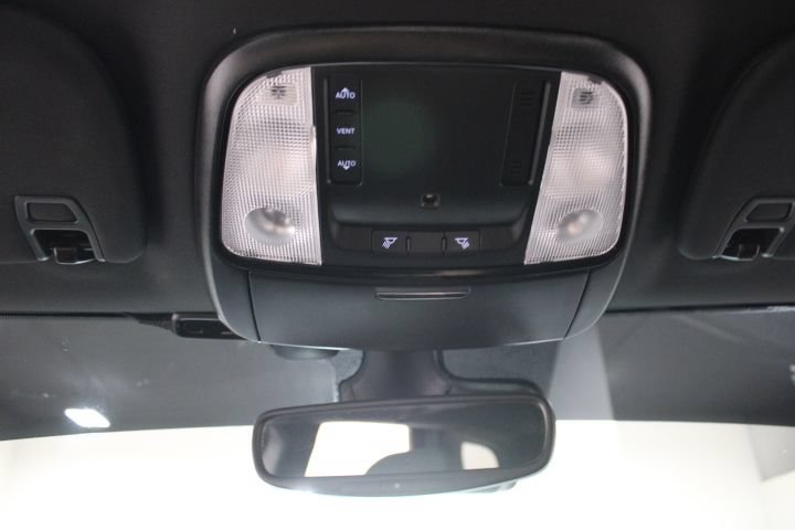 Used 2024 Dodge Durango SXT AWD/4WD image 40