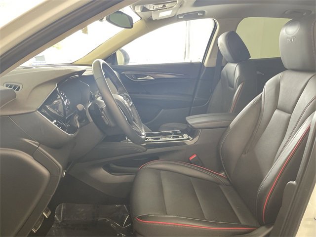 Certified 2023 Buick Envision Essence w/ Sport Touring Package image 21