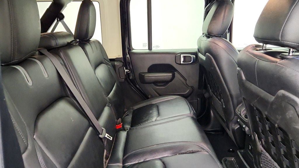 Used 2023 Jeep Wrangler Unlimited Rubicon 4xe w/ Steel Bumper Group AWD/4WD image 26
