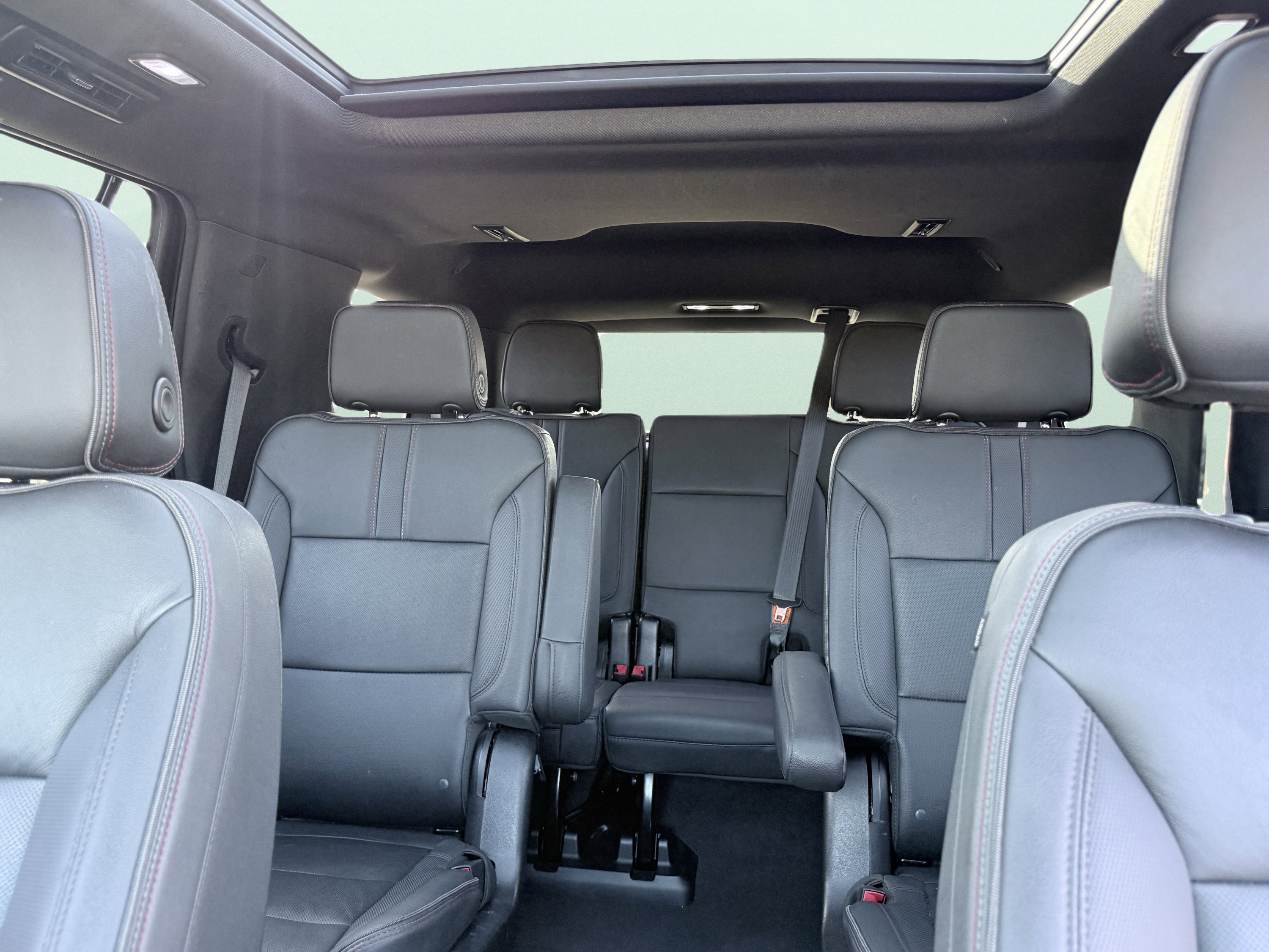 Used 2023 Chevrolet Tahoe RST w/ Luxury Package RWD image 26
