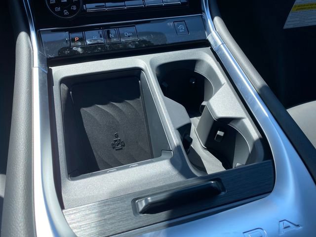 New 2026 Nissan Armada SL w/ Captain's Chari Seat Package image 17