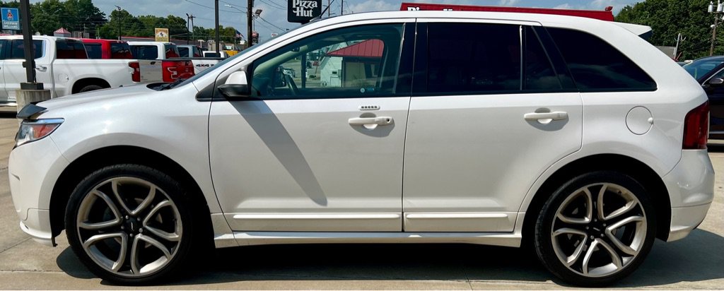 Used 2014 Ford Edge Sport w/ Driver Entry Package AWD/4WD image 4