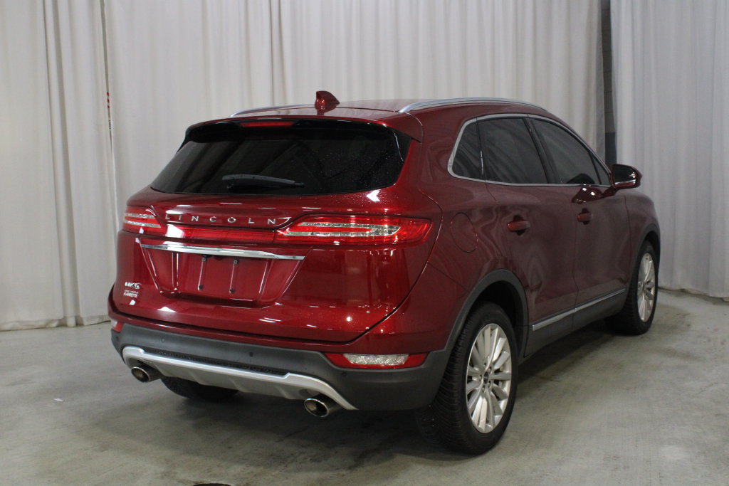 Used 2019 Lincoln MKC Premiere FWD image 26