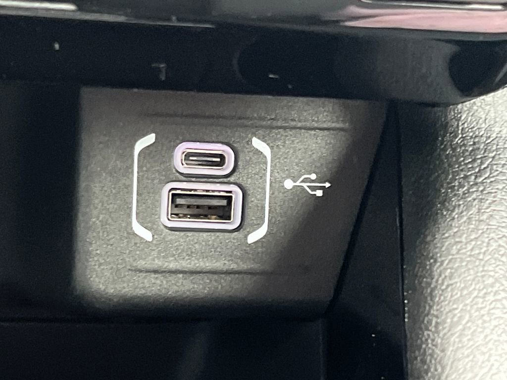 New 2026 Jeep Compass Limited image 11