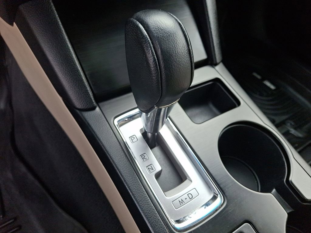 Used 2017 Subaru Outback 2.5i Premium image 15