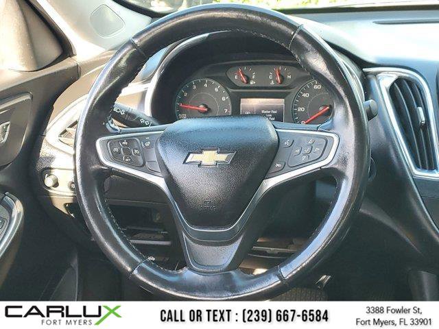 Used 2020 Chevrolet Malibu LT w/ Leather Package FWD image 19