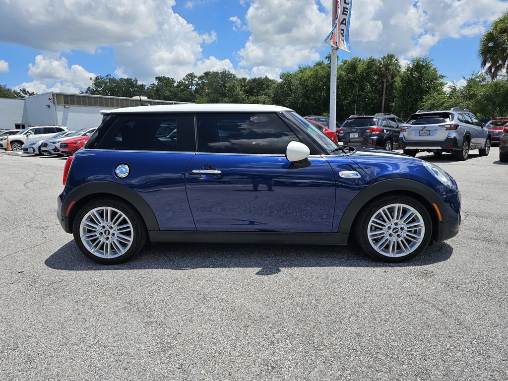 Used 2018 MINI Cooper S FWD image 2