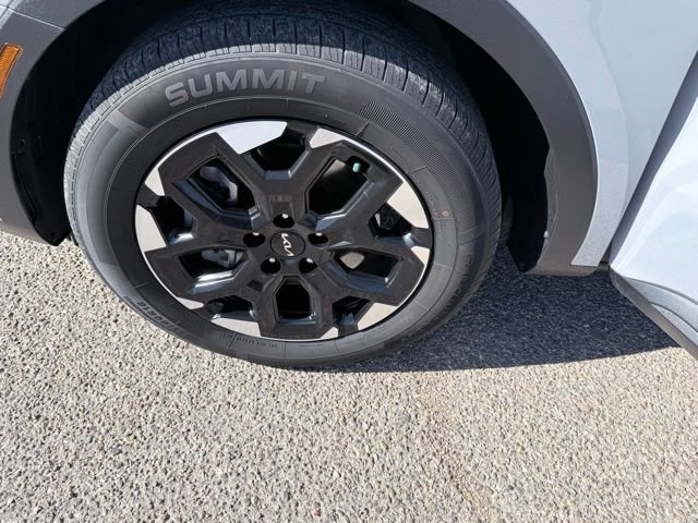 Used 2024 Kia Sorento S w/ Panoramic Sunroof Package FWD image 19