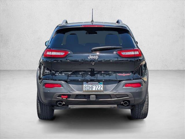 Used 2018 Jeep Cherokee Trailhawk w/ Trailer Tow Group AWD/4WD image 7