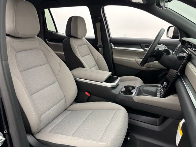 New 2026 GMC Terrain Elevation w/ Technology Package II AWD/4WD image 31