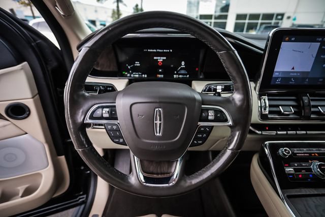Used 2018 Lincoln Navigator L Reserve w/ Technology Package AWD/4WD image 35