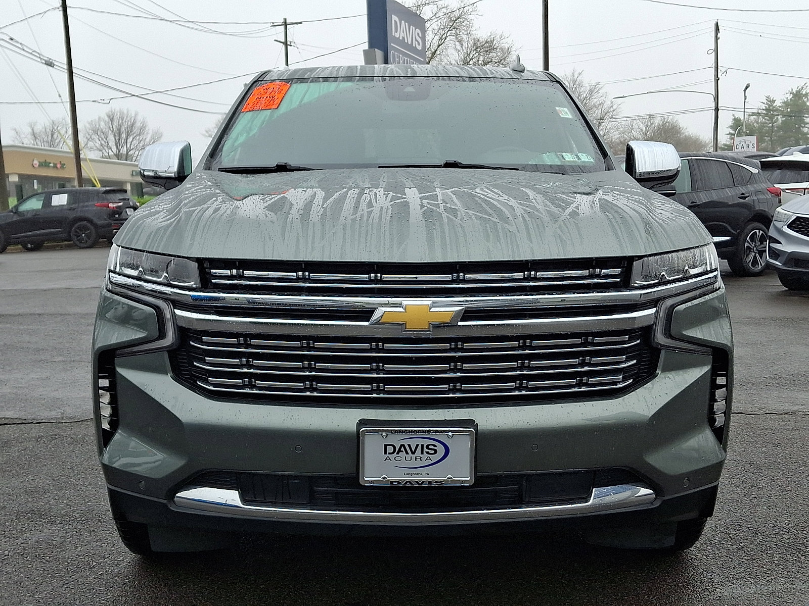 Used 2024 Chevrolet Tahoe Premier image 2