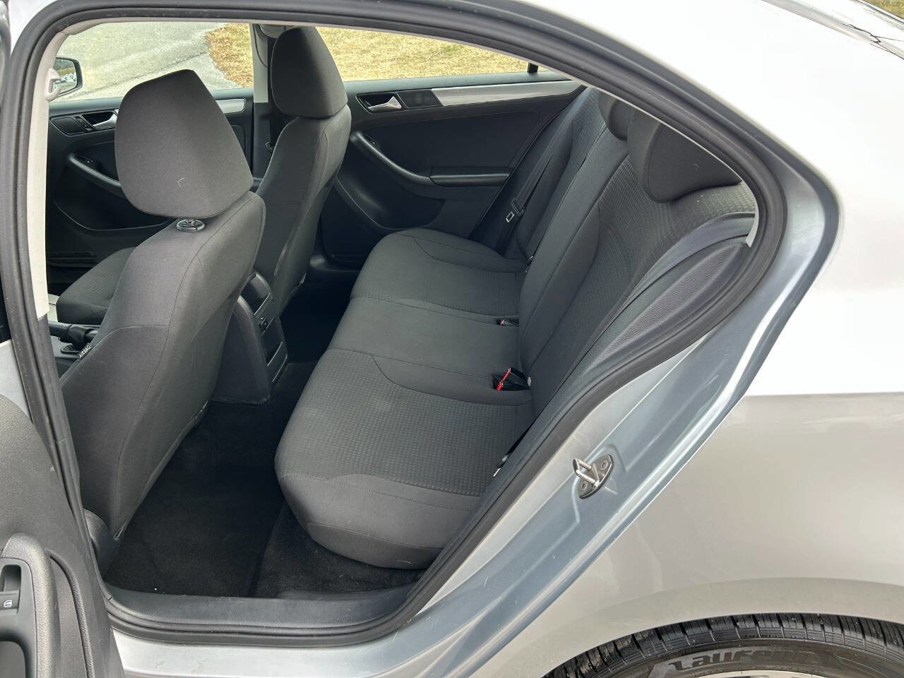 Used 2015 Volkswagen Jetta SE image 15