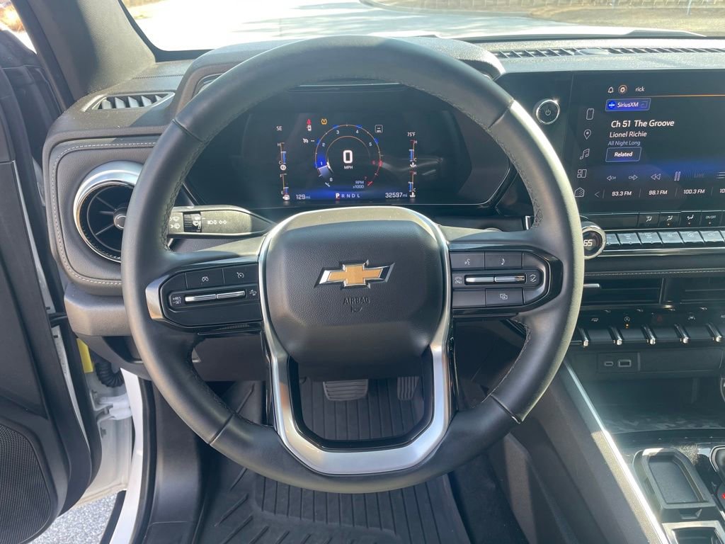 Used 2023 Chevrolet Colorado LT w/ LT Convenience Package image 13