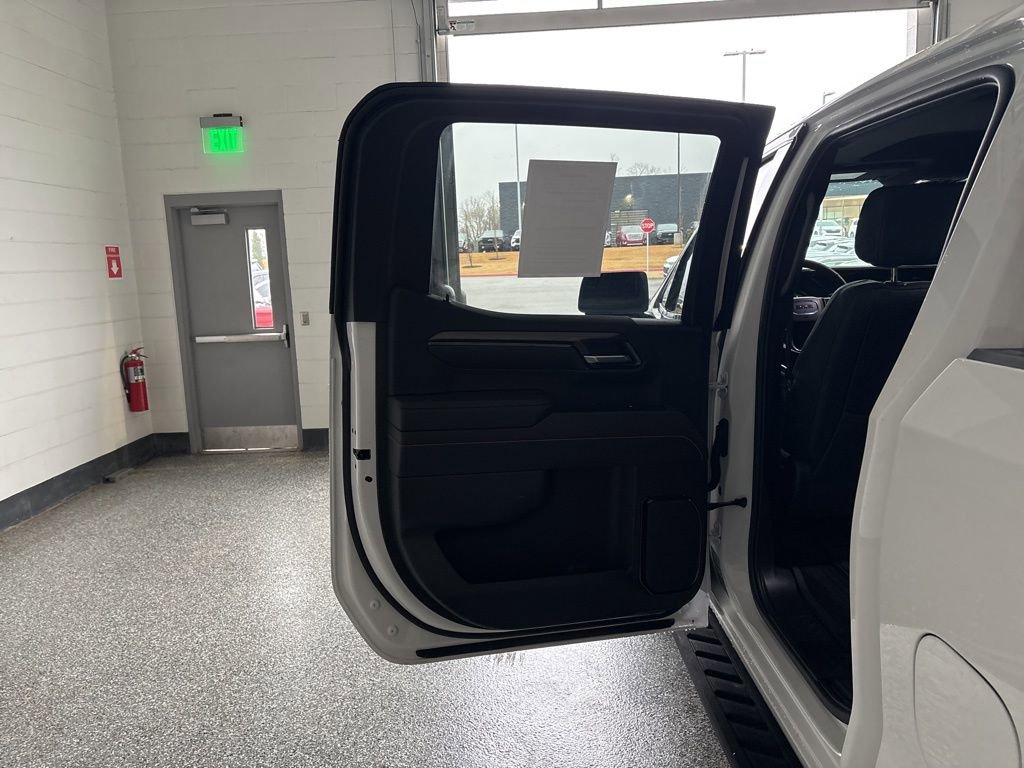 Used 2026 GMC Sierra 1500 AT4 w/ AT4 Premium Package image 36