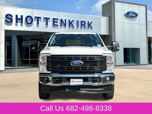 Used 2024 Ford F250 XL w/ XL Chrome Package AWD/4WD image 2
