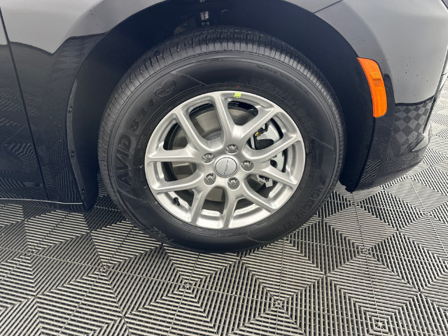New 2027 Chrysler Pacifica Select FWD image 34