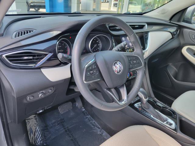 Used 2023 Buick Encore GX Preferred w/ Cold Weather Comfort Package FWD image 8