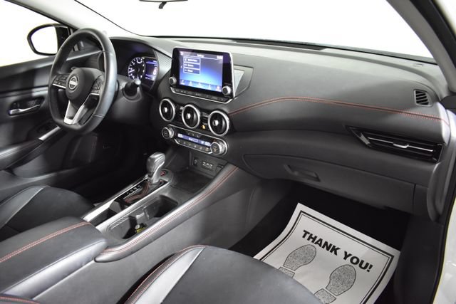 Certified 2025 Nissan Sentra SR w/ SR Premium Package FWD image 36