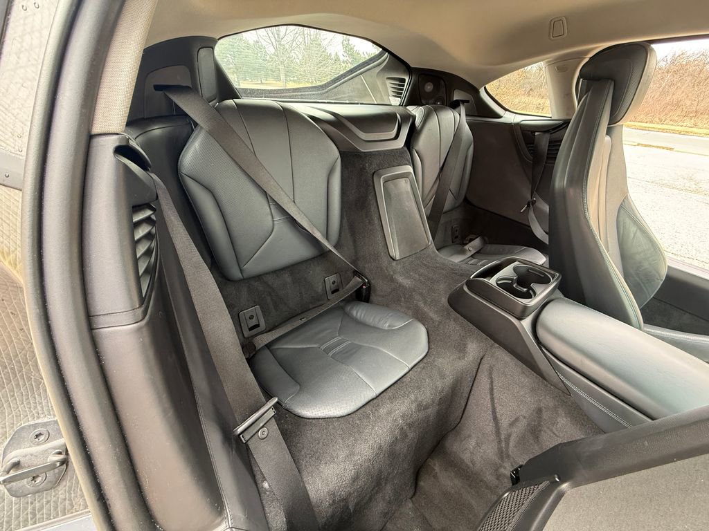 Used 2015 BMW i8 image 17