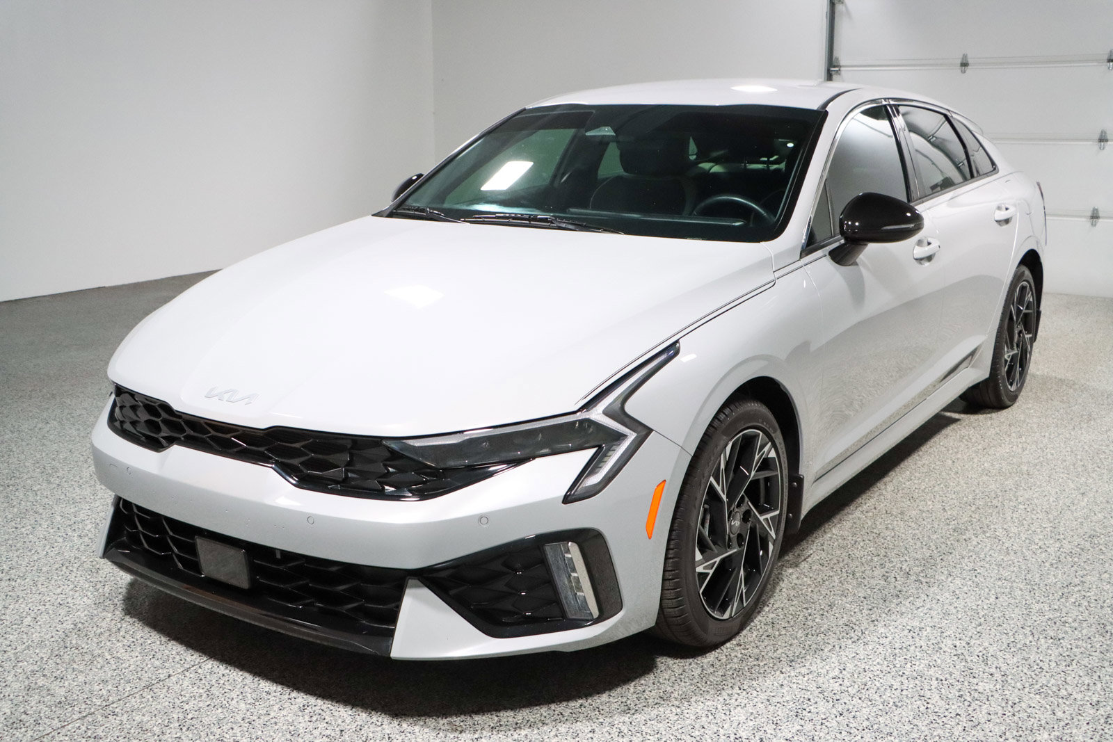 Used 2025 Kia K5 GT-Line image 29