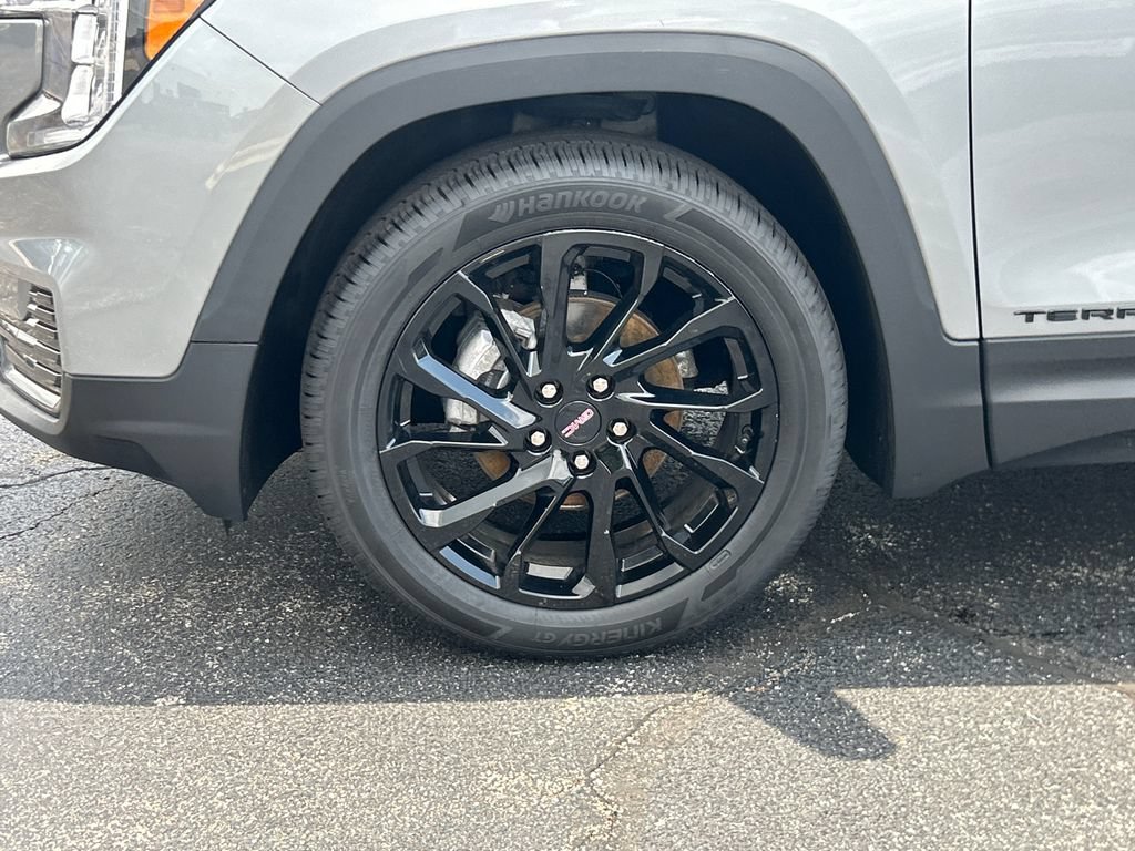 Certified 2023 GMC Terrain SLE w/ Elevation Edition FWD image 13