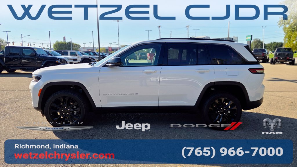 New 2026 Jeep Grand Cherokee Limited AWD/4WD image 4