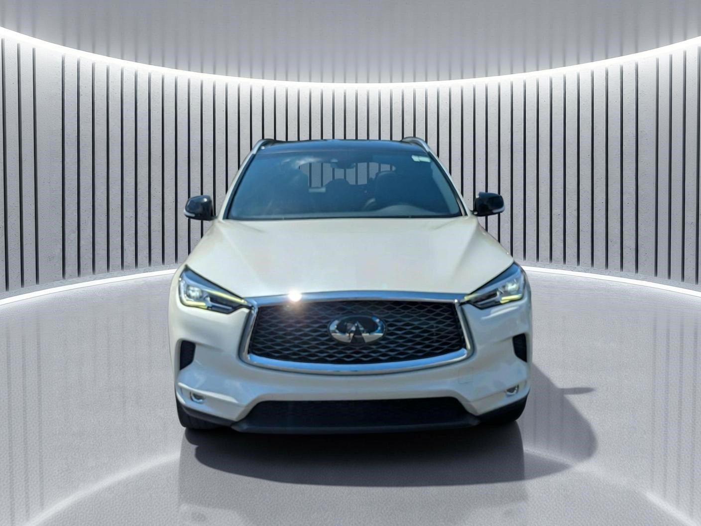 Used 2021 INFINITI QX50 Luxe w/ Appearance Package FWD image 12