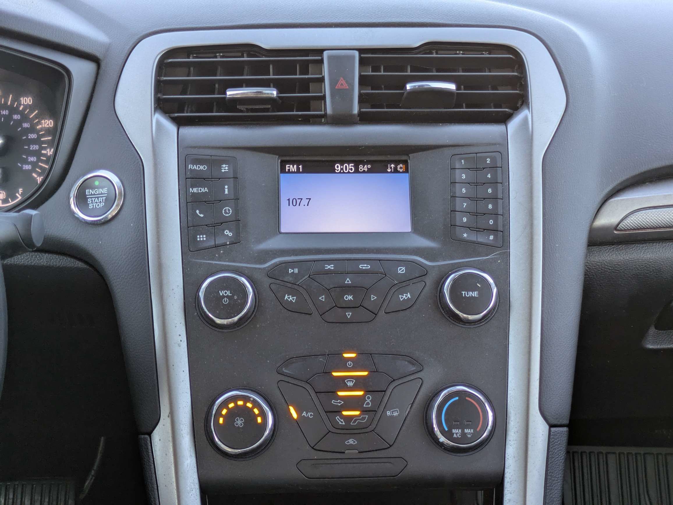 Used 2020 Ford Fusion S FWD image 14
